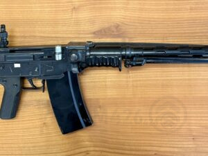 Sturmgewehr SIG Stgw 57, privatisiert, Kaliber 7.5mm Gw Pat 11 - Zustand neuwertig