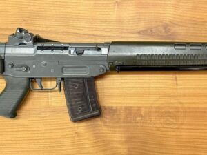 Sturmgewehr SIG Stgw 90, Kaliber 5.6mm Gw Pat 90, privatisiert – Zustand C